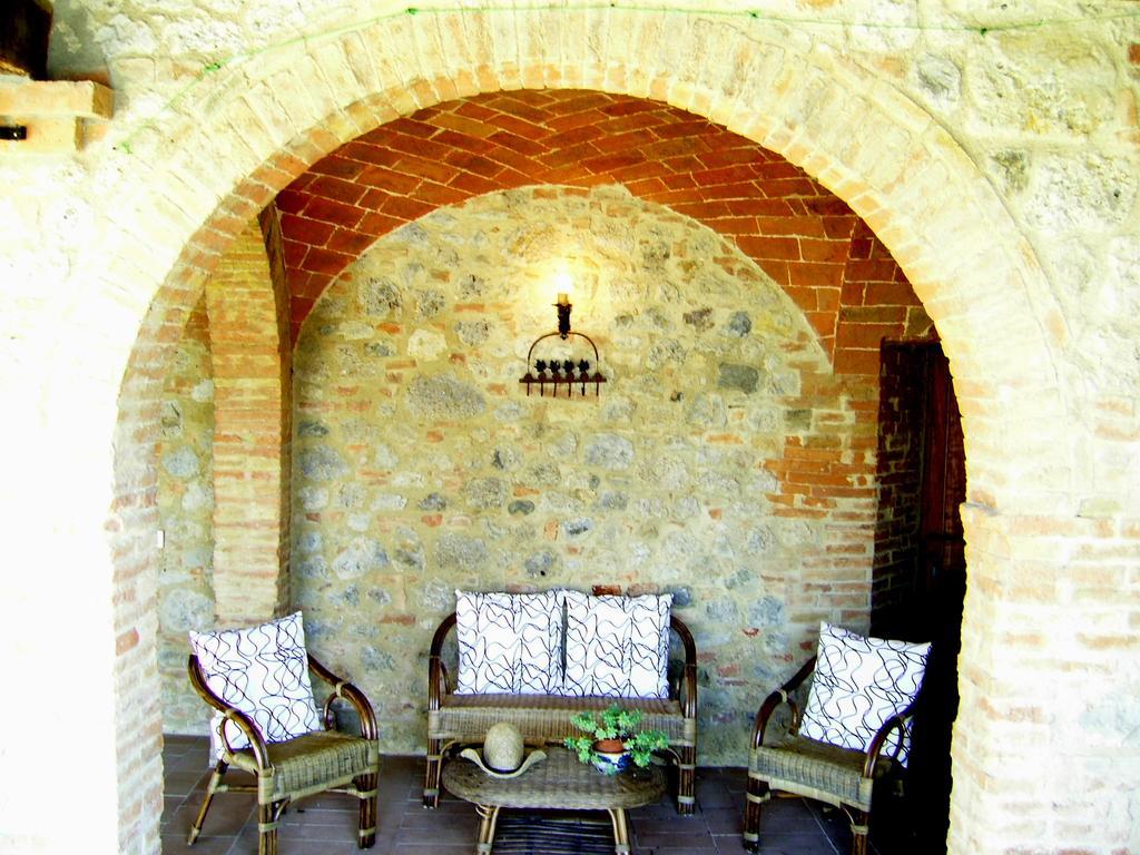 Agriturismo Fattoria Di Corsano Exterior foto